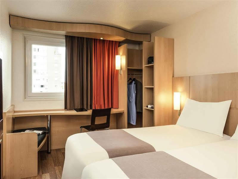Ibis Budget - Porte De Bagnolet Exterior photo